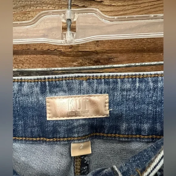 KUT from the Kloth Women's Ana High-Rise Flare Double Button Women’s Size 2 - Picture 3 of 4